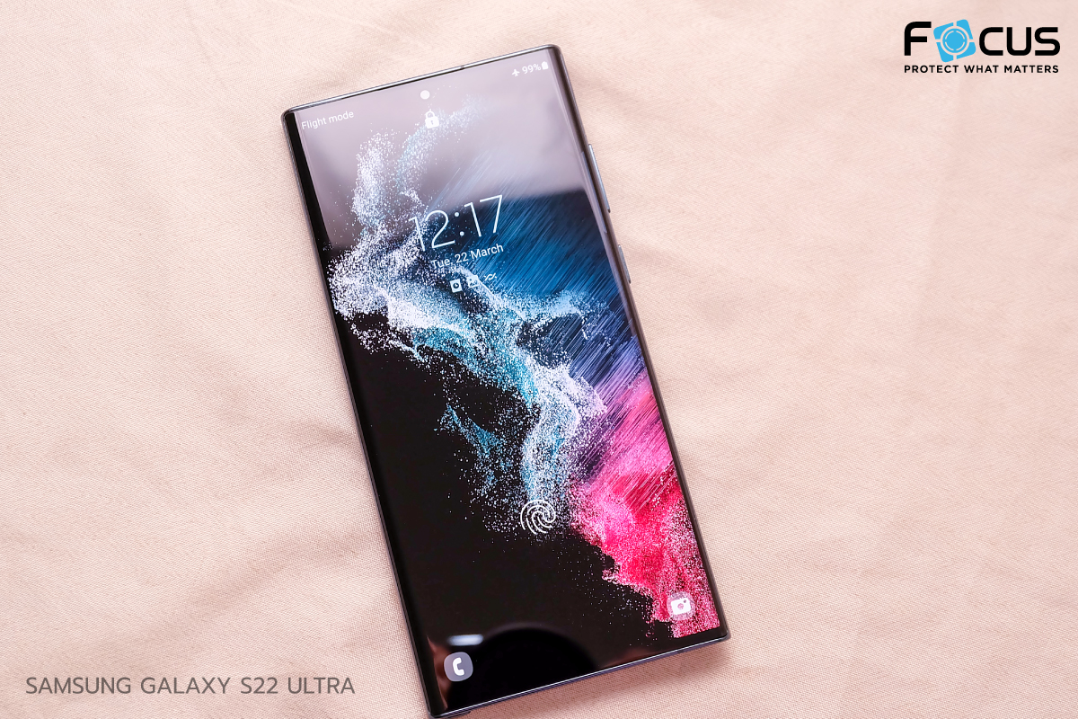 Focus-Unbox-Samsung-S22-Ultra-design